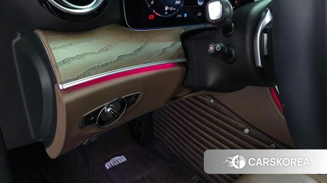 Mercedes-Benz E-Class W213 2021 Черный из Кореи, фото 5