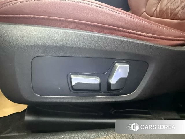 BMW 3 series 2023 Белый из Китая, фото 5