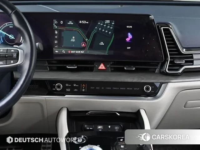 Kia Sportage 5th Generation Hybrid 2023 Серебристо-серый из Кореи, фото 5