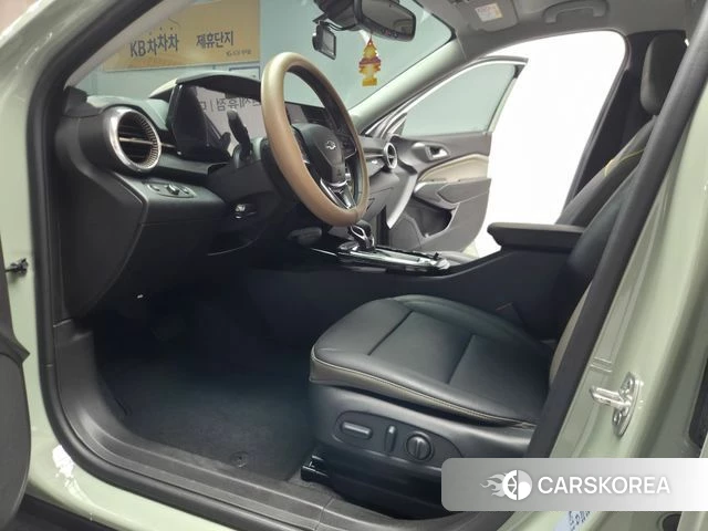 Chevrolet (GM Daewoo) Trax Crossover 2024 Светло-зеленый из Кореи, фото 5