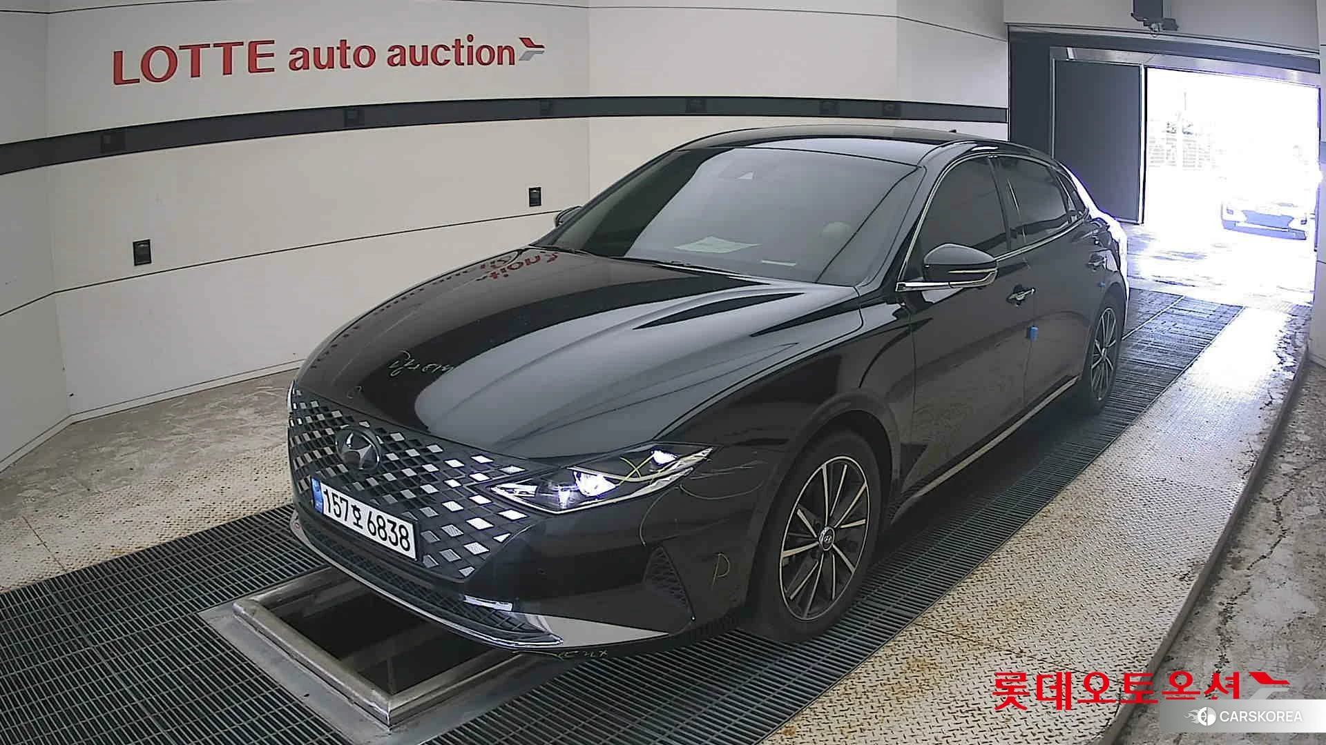 Hyundai Grandeur 2022 Черный из Кореи, фото 5