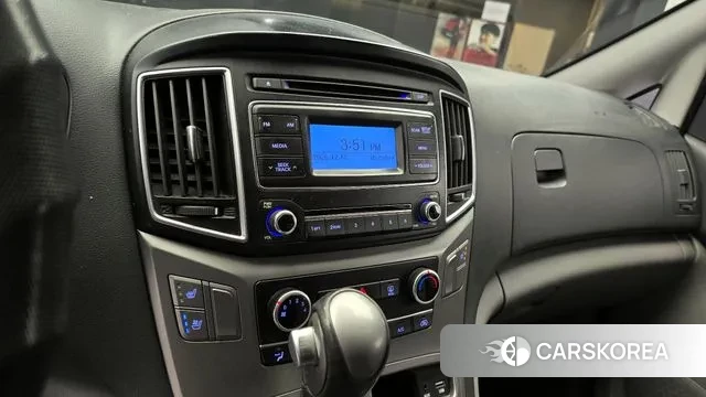 Hyundai The New Grand Starex 2018 Черный из Кореи, фото 5