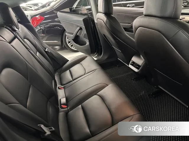 Tesla Model 3 2020 Черный из Кореи, фото 5