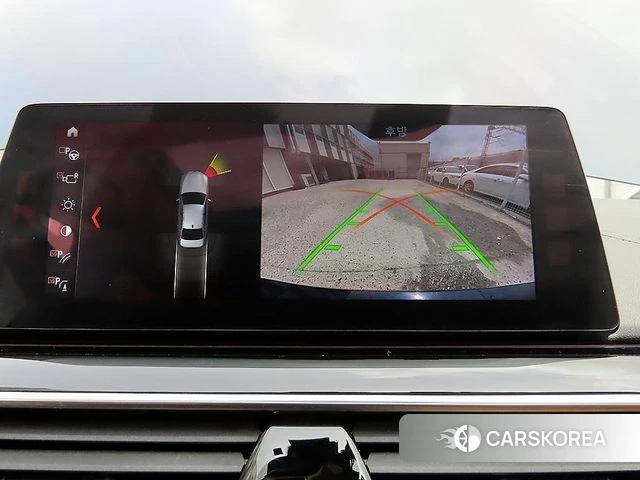 BMW 5 Series (G30) 2018 Синий из Кореи, фото 5