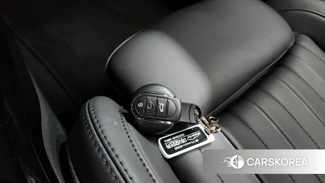 Mini Cooper S Clubman 2022 Серебряный из Кореи, фото 5