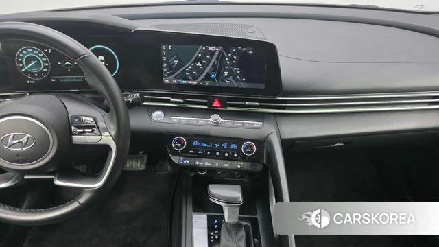 Hyundai Avante (CN7) 2020 Серебристо-серый из Кореи, фото 5