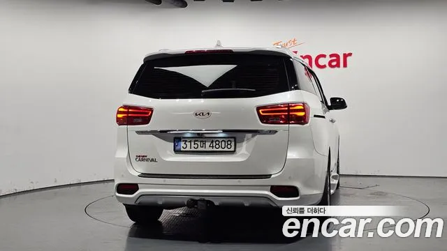 Kia The New Carnival 2019 Белый из Кореи, фото 5