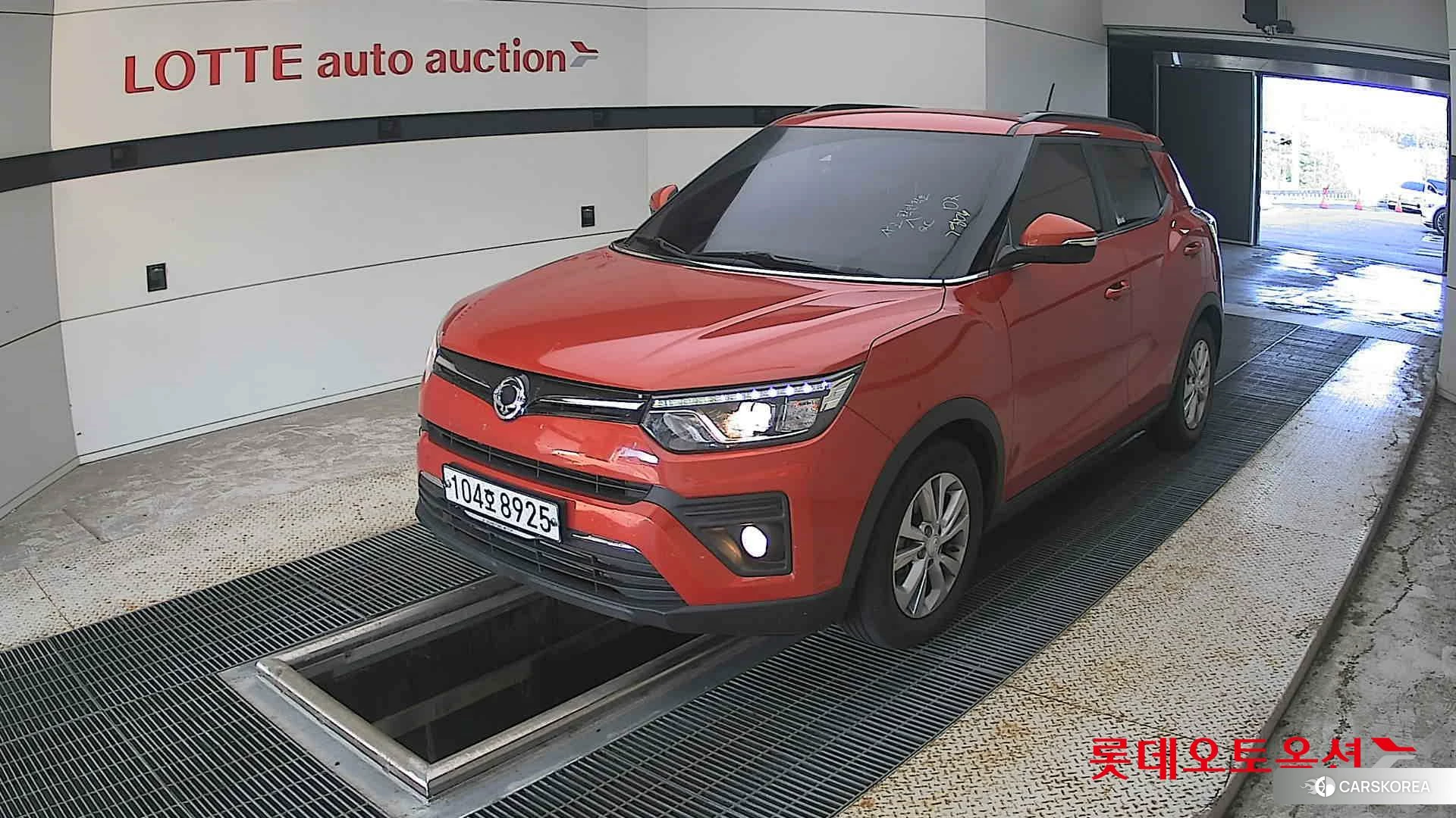 SsangYong Tivoli 2021 Orange Pop из Кореи, фото 5