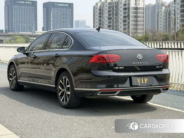 Volkswagen Magotan 2022 Черный из Китая, фото 5