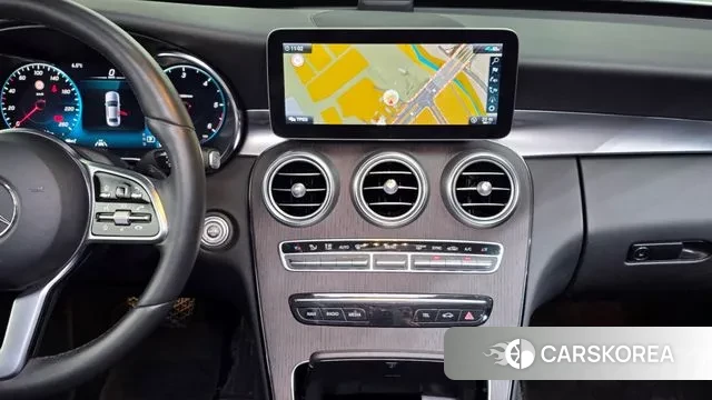 Mercedes-Benz C-Class W205 2021 Белый из Кореи, фото 5