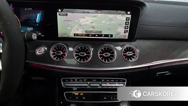 Mercedes-Benz E-Class W213 2022 Белый из Кореи, фото 5