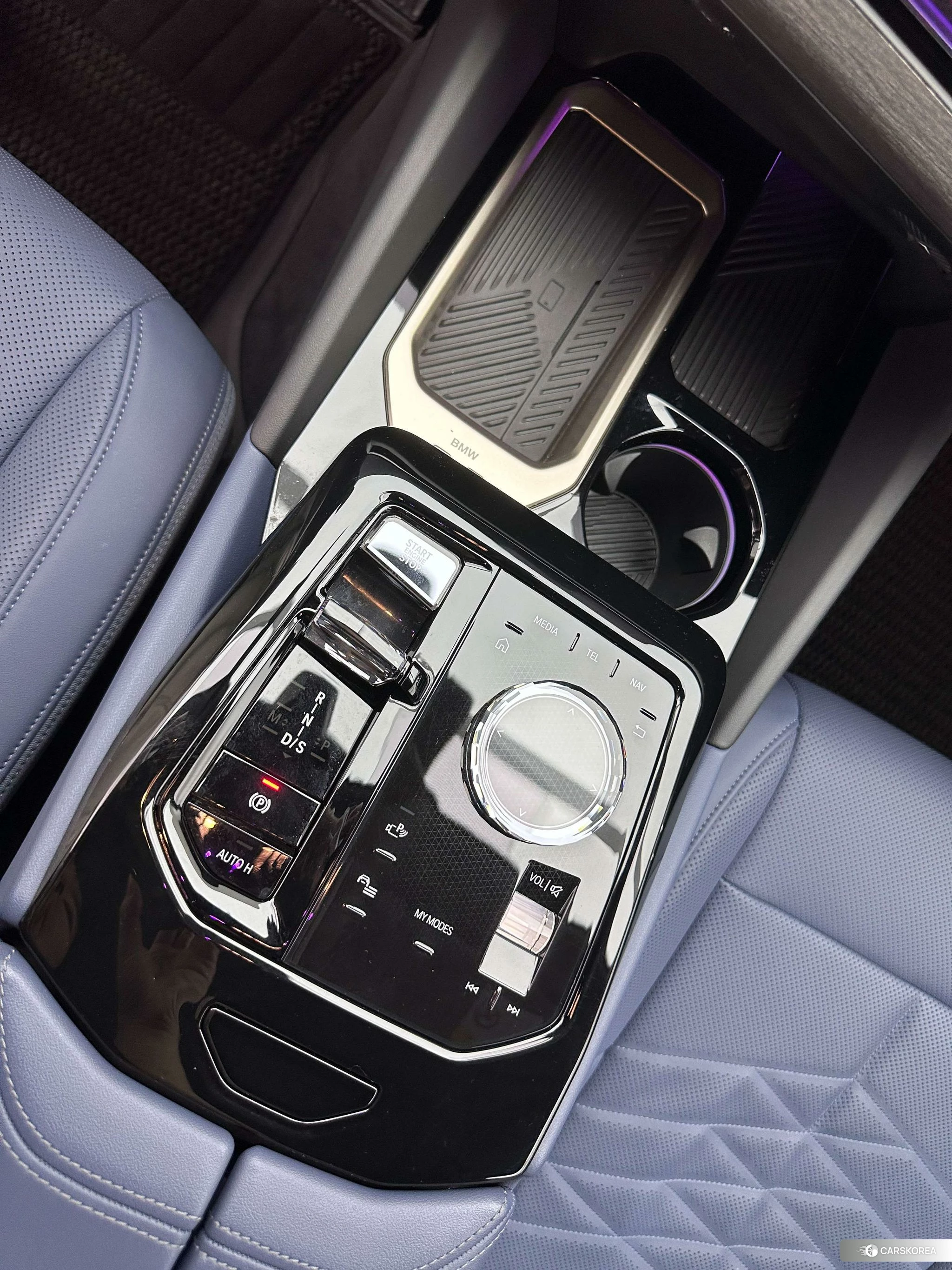 BMW 5 series 2024 Синий из Китая, фото 5