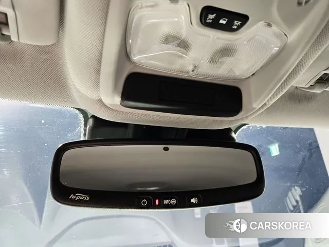 Chevrolet (GM Daewoo) Trailblazer 2020 Белый из Кореи, фото 5