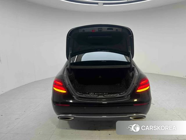 Mercedes-Benz E-class id 3869937 из Китая 5