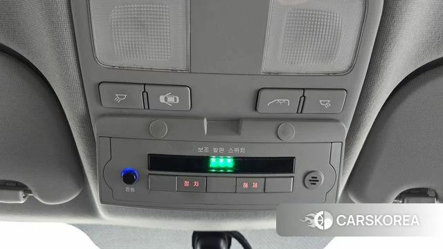 Hyundai The New Grand Starex 2021 Желтый из Кореи, фото 5