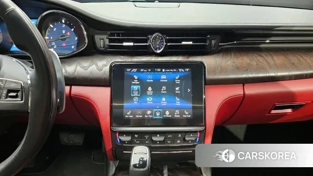 Maserati Quattroporte 2019 Белый из Кореи, фото 5