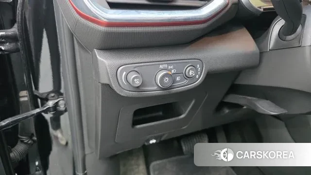 Chevrolet (GM Daewoo) Trailblazer 2022 Черный из Кореи, фото 5