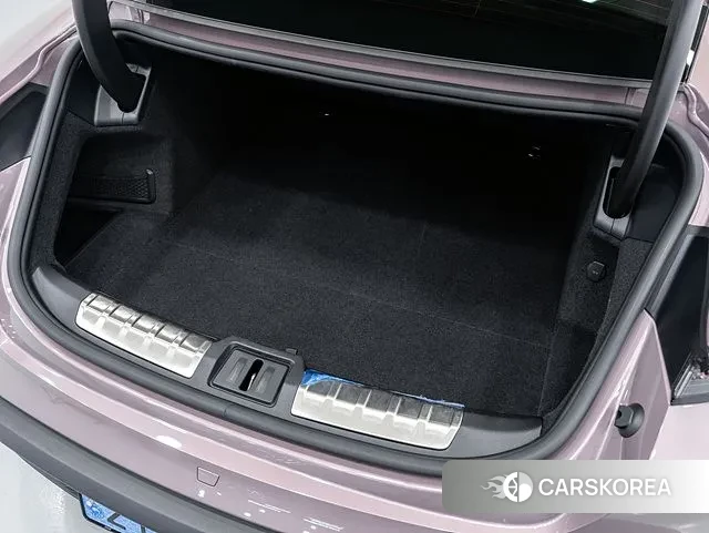 Porsche Taycan 2023 Розовый из Кореи, фото 5