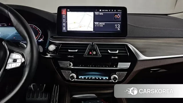 BMW 6 Series GT (G32) 2023 Черный из Кореи, фото 5