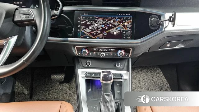 Audi Q3 (F3) 2022 Серый из Кореи, фото 5