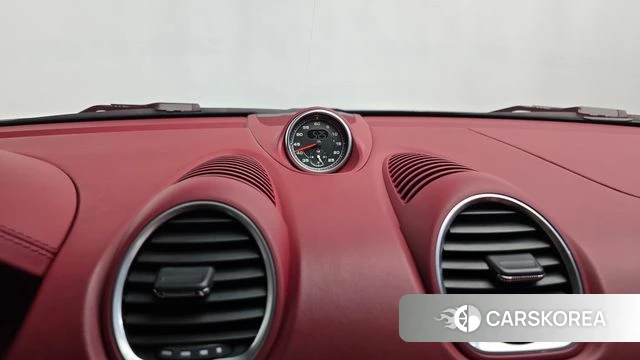 Porsche 718 Cayman 2021 Серый из Кореи, фото 5