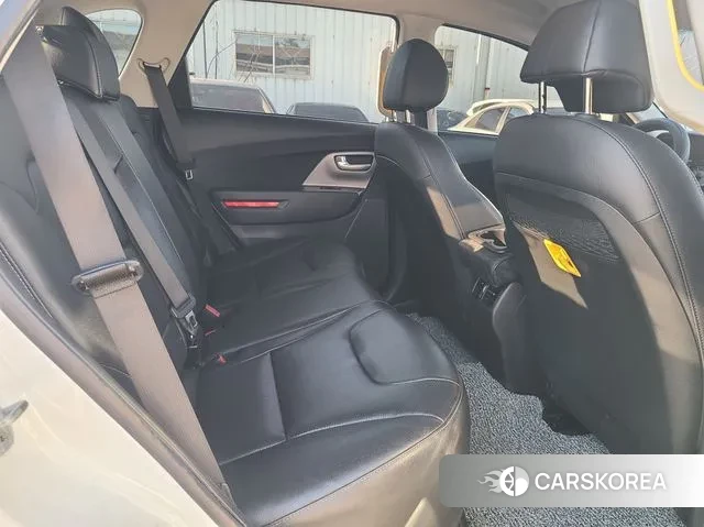 Kia Niro Plus 2022 Белый из Кореи, фото 5