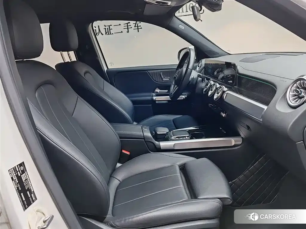 Mercedes-Benz GLB 2022 Белый из Китая, фото 5