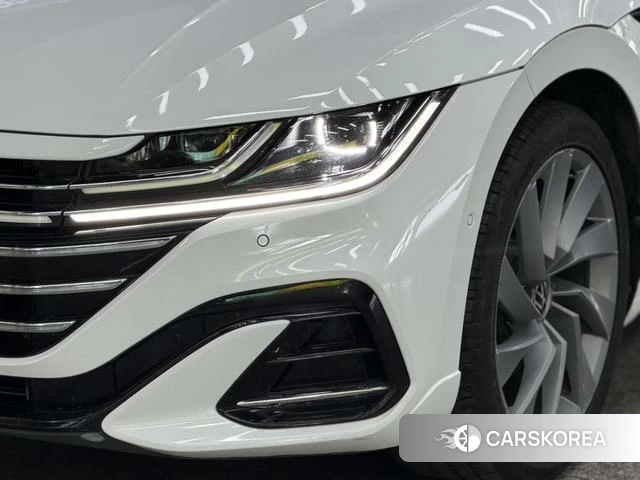 Volkswagen CC 2023 Белый из Китая, фото 5