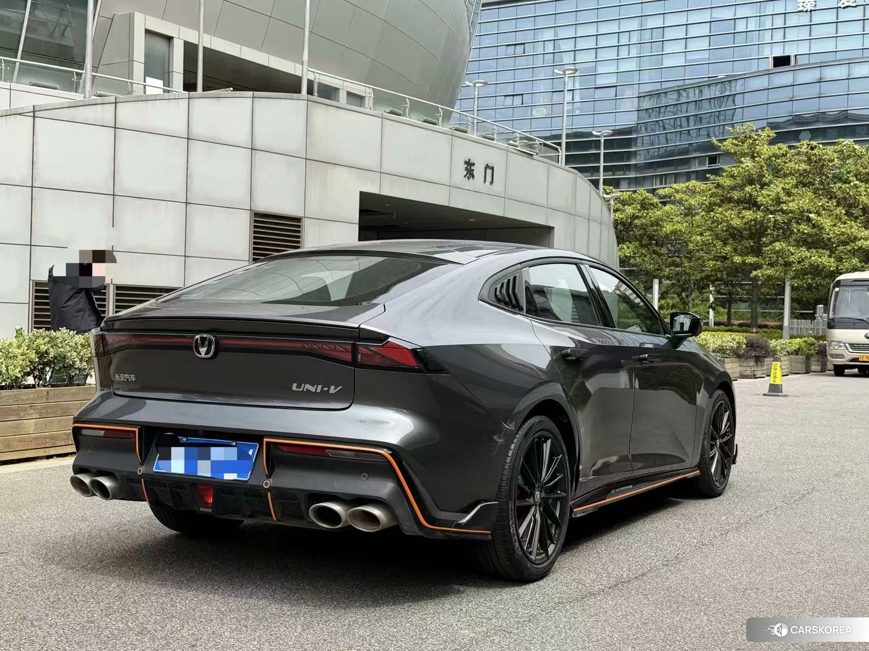 Chang'an UNI-V 2023 Темно-серый из Китая, фото 5