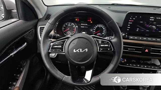 Kia Seltos 2022 Серый из Кореи, фото 5
