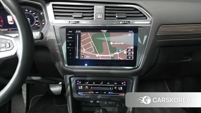 Volkswagen Tiguan Allspace 2022 Черный из Кореи, фото 5