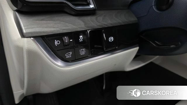 Kia Sportage 5th Generation Hybrid 2023 Серый из Кореи, фото 5
