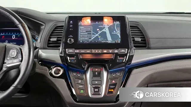 Honda Odyssey 2020 Белый из Кореи, фото 5