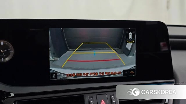 Lexus ES300h 7th generation 2025 Белый из Кореи, фото 5