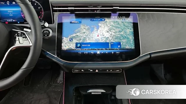 Mercedes-Benz E-Class W214 2025 Белый из Кореи, фото 5