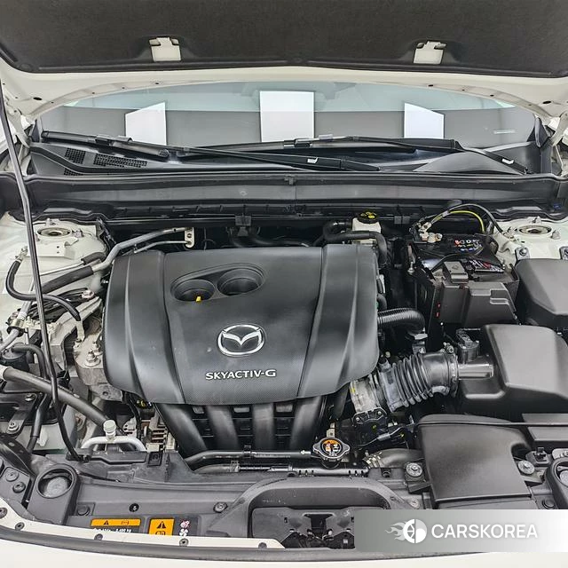 Mazda CX-30 2021 Белый из Китая, фото 5