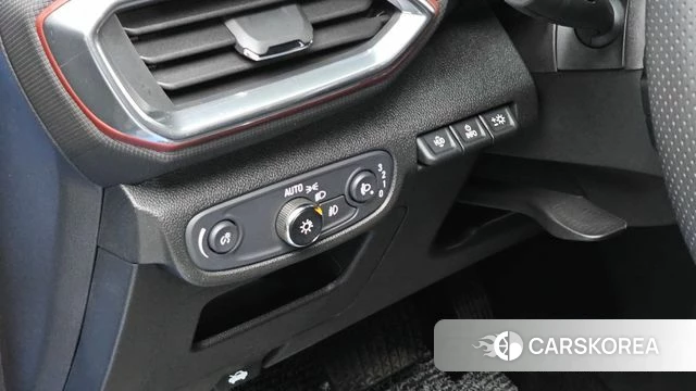 Chevrolet (GM Daewoo) Trailblazer 2022 Небесно-голубой из Кореи, фото 5