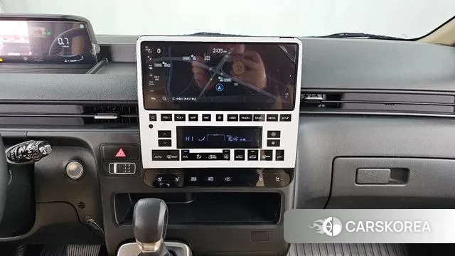 Hyundai Staria 2024 Белый из Кореи, фото 5