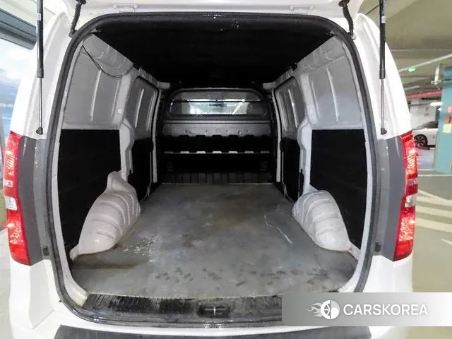 Hyundai The New Grand Starex 2018 Белый из Кореи, фото 5