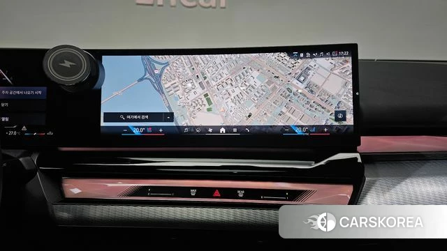BMW 5 Series (G60) 2026 Небесно-голубой из Кореи, фото 5