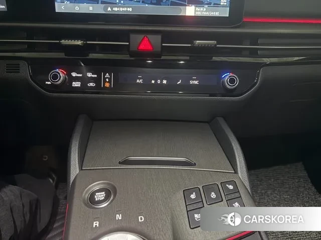 Kia The New Sportage 5th Generation 2025 Белый из Кореи, фото 5