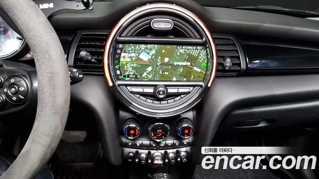 Mini Cooper 2018 Песочный из Кореи, фото 5