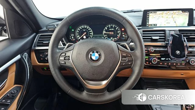 BMW 3 Series (F30) 2018 Белый из Кореи, фото 5