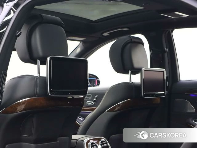 Mercedes-Benz S-class AMG 2018 Черный из Китая, фото 5