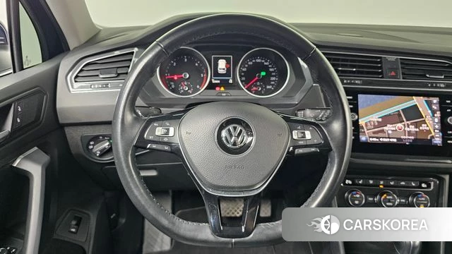 Volkswagen Tiguan second Generation 2020 Синий из Кореи, фото 5