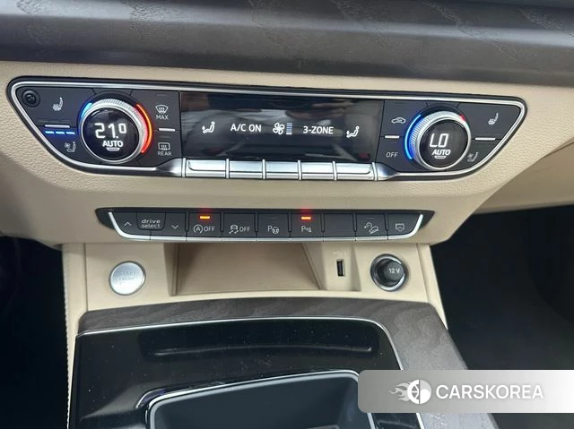 Audi Q5 (FY) 2023 Белый из Кореи, фото 5