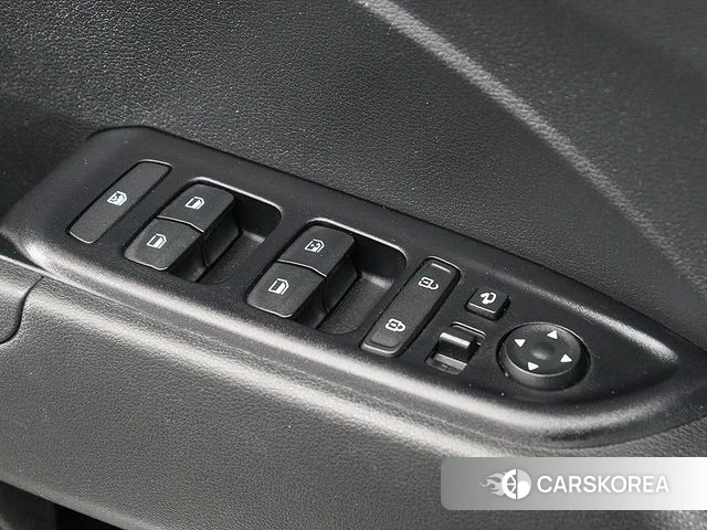 Hyundai Venue 2019 Белый из Кореи, фото 5
