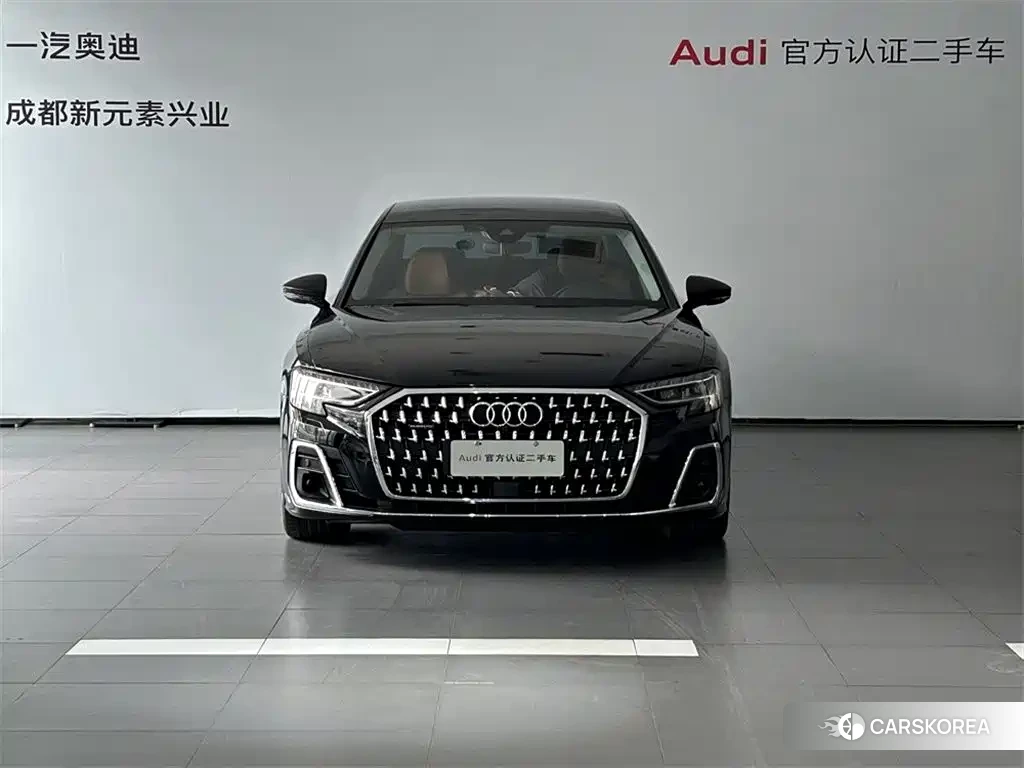 Audi A8 2023 Черный из Китая, фото 5