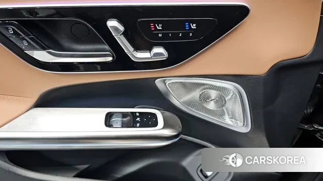 Mercedes-Benz CLE-Class C236 2025 Черный из Кореи, фото 5