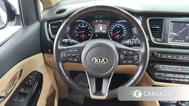 Kia The New Carnival 2018 Белый из Кореи, фото 5